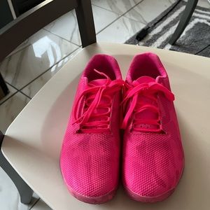 NOBULL Women’s Neon Pink Camo Trainers